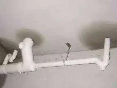 温泉卫生间测漏水的几种情景